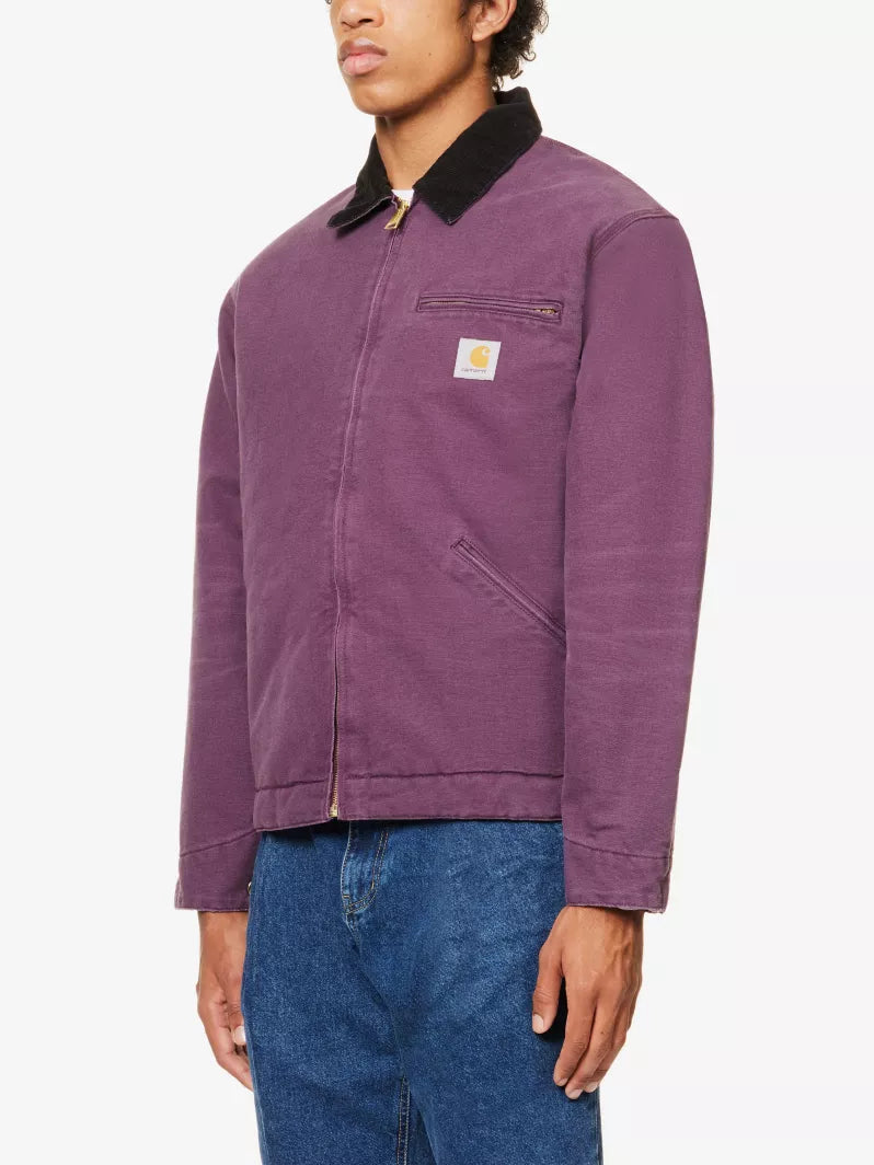 chaqueta Carhartt WIP Detroit color morado.