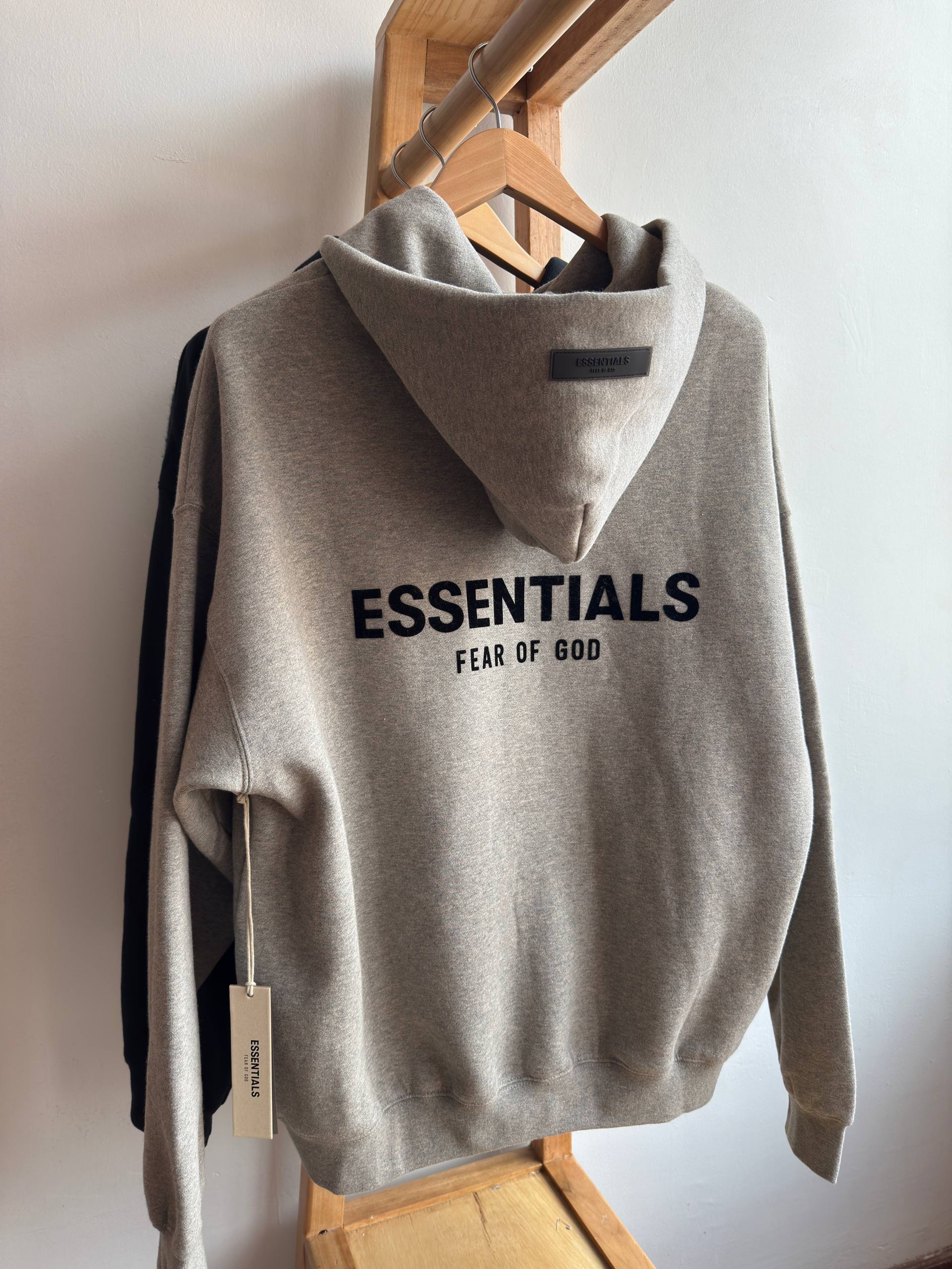 Hoodie Essentials Dark Oatmeal