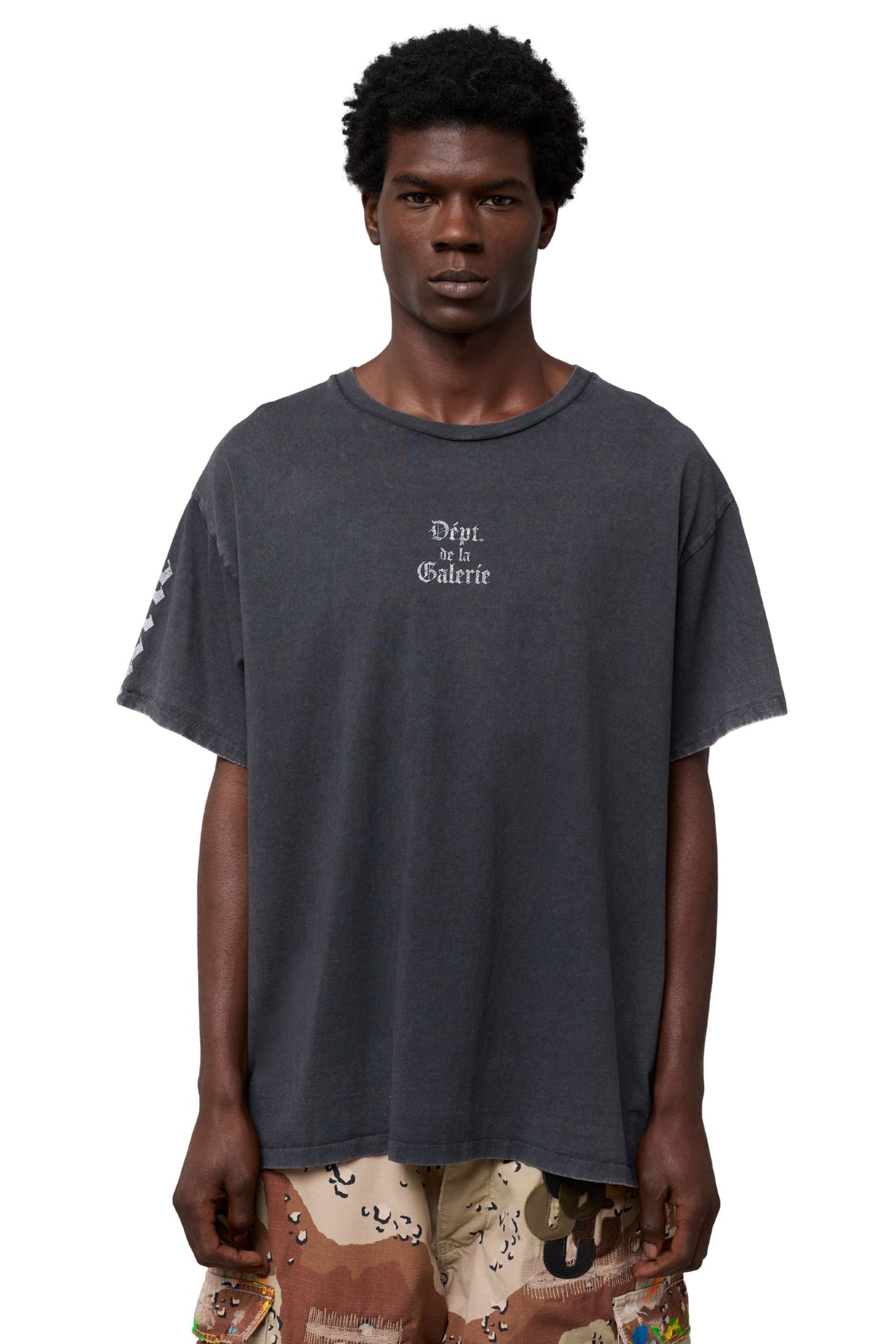 CAMISETA OLD E CON LOGOTIPO FRANCÉS