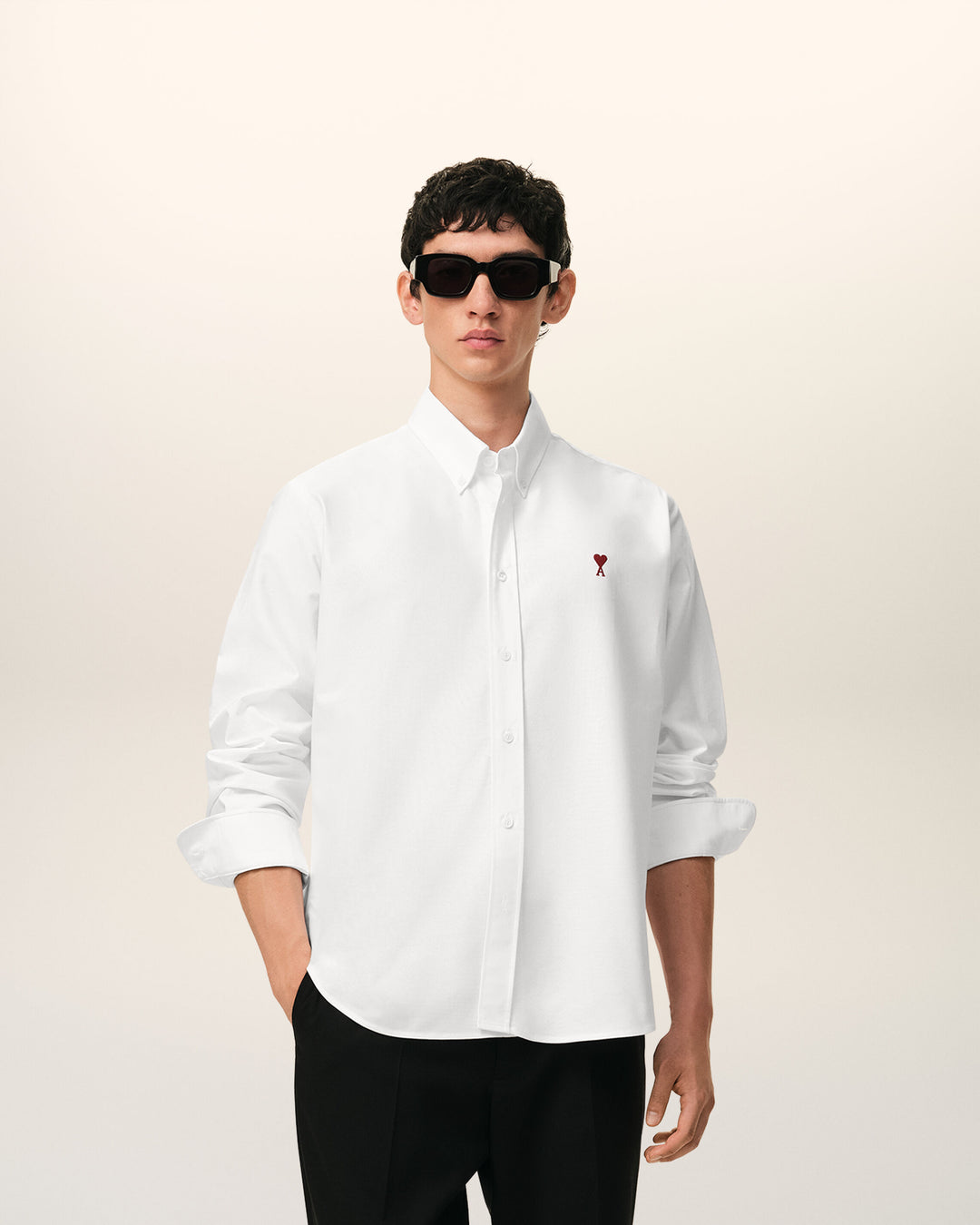 Camisa abotonada Ami de Coeur de algodón oxford.