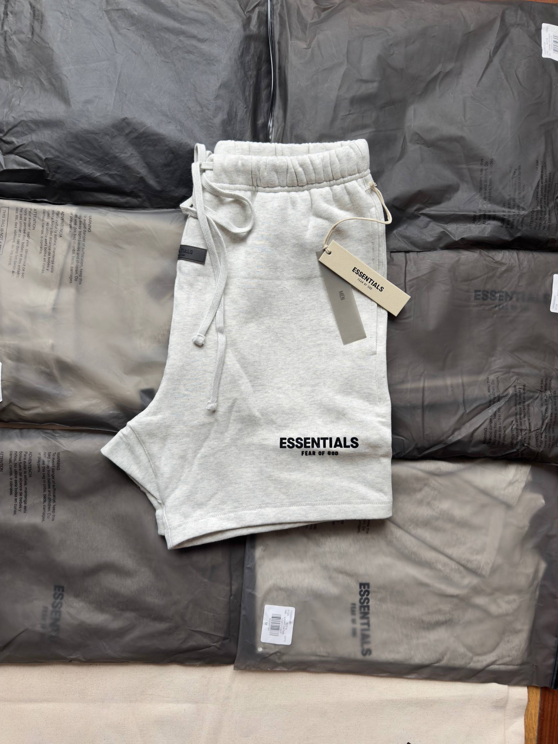 Shorts essentials Light Oatmeal