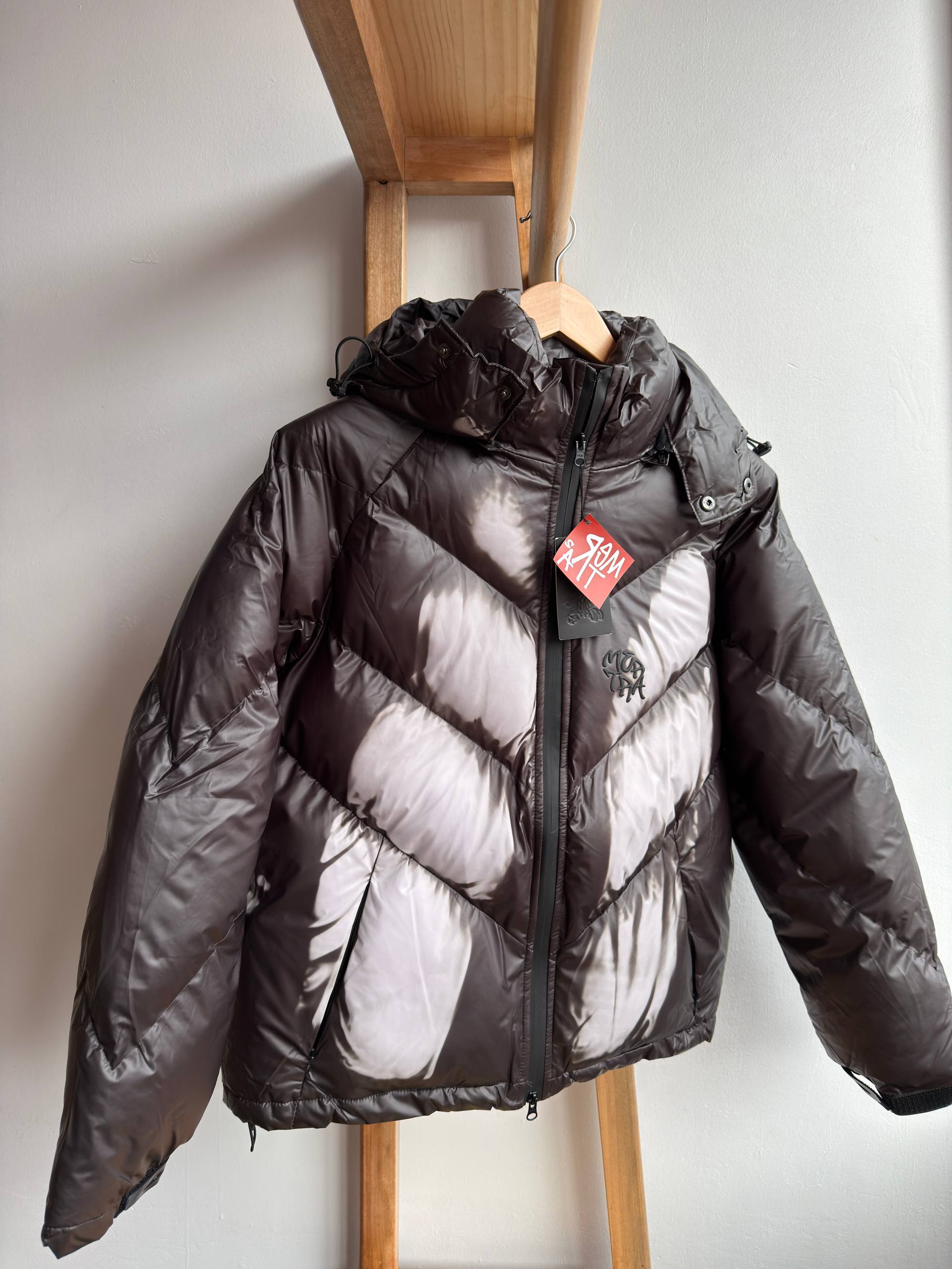 Un Mertra Heat Reactive Puffers