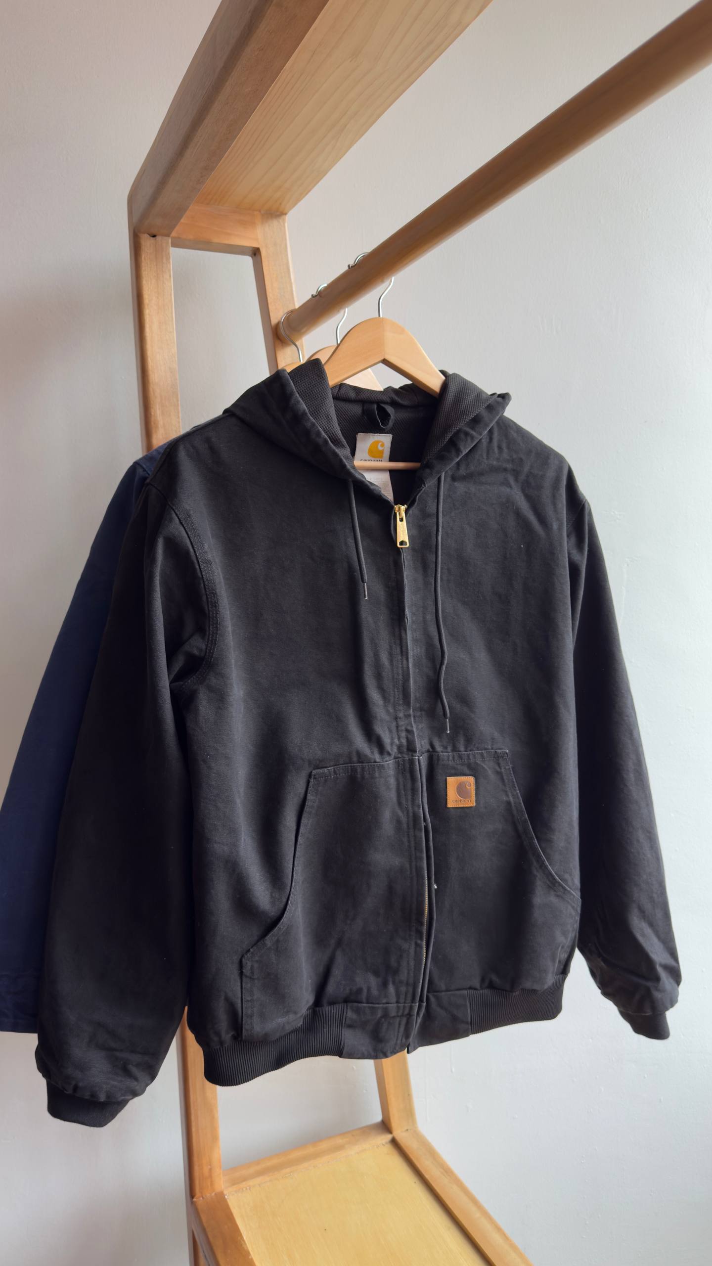 Carhartt modelo Active Jacket. 